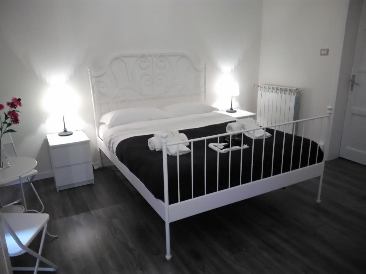 B&B Del Toscano Catania Exterior photo